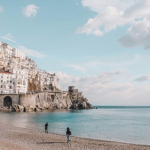Lemon Blossoms Await: Escape Crowds on the Amalfi Coast This Spring