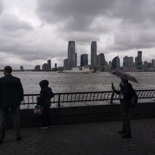 Explosion Rocks NYC’s Hudson River: Boat Tragedy Claims One Life, Injures Two, Just Days After Brooklyn Bridge Incident